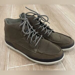 OluKai Men's Nalukai Kapa Boots size 11